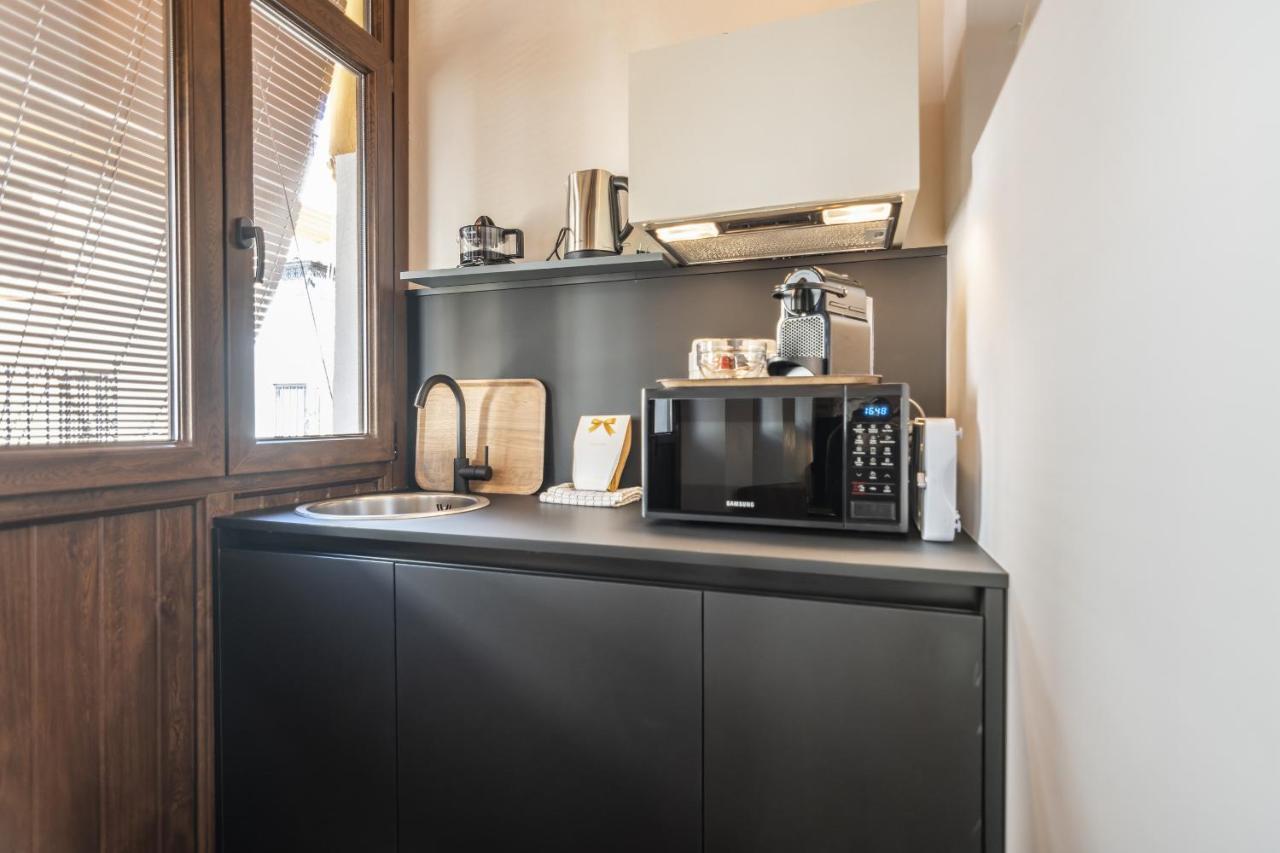 Trajano Premium Estudios By H Ayamonte Buitenkant foto