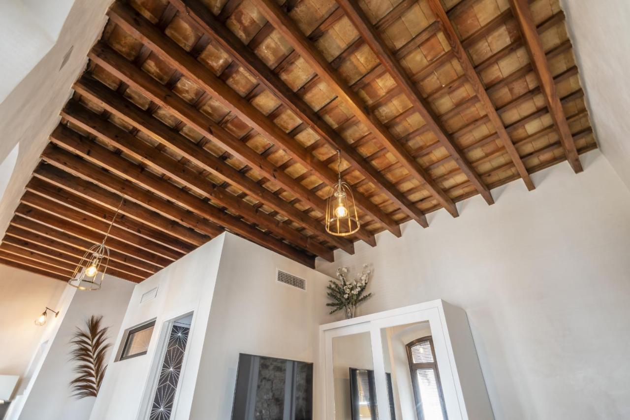 Trajano Premium Estudios By H Ayamonte Buitenkant foto