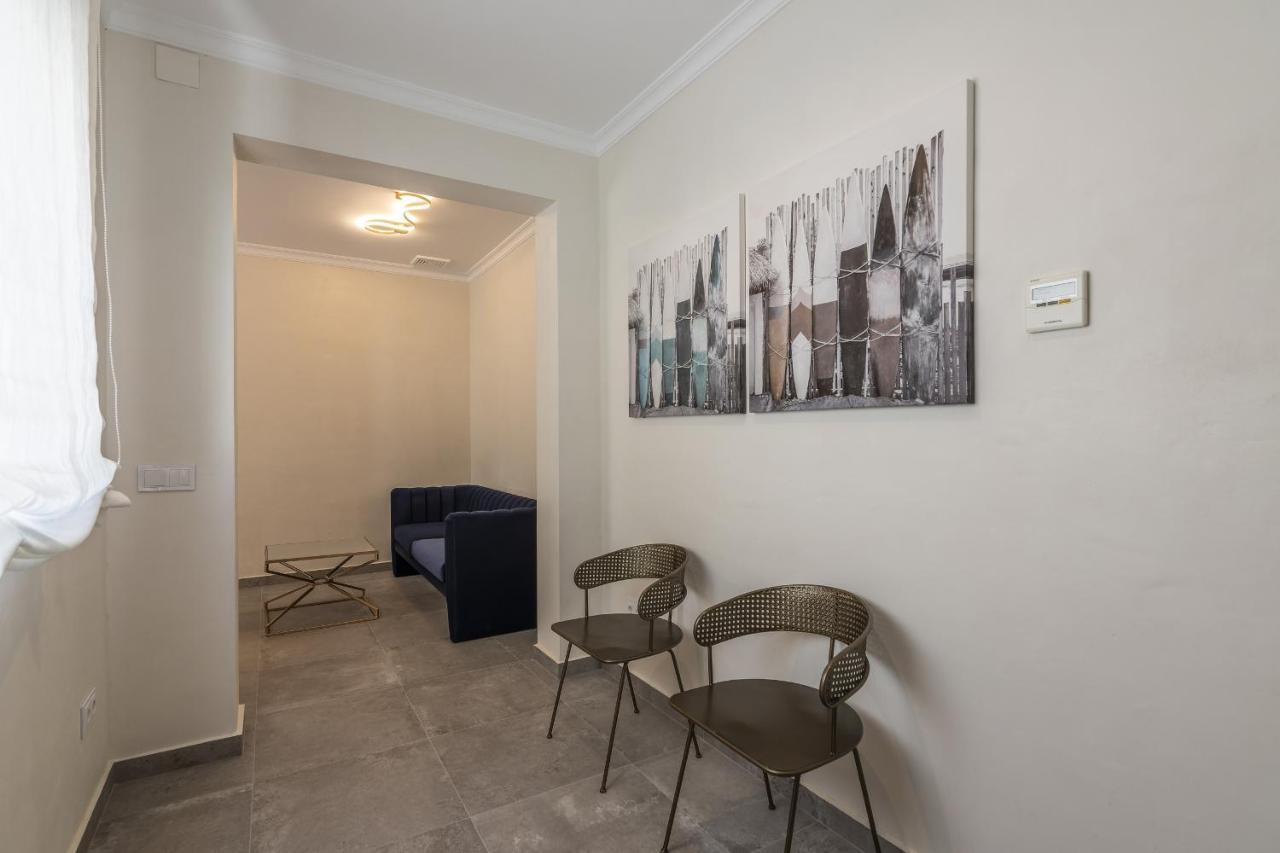 Trajano Premium Estudios By H Ayamonte Buitenkant foto
