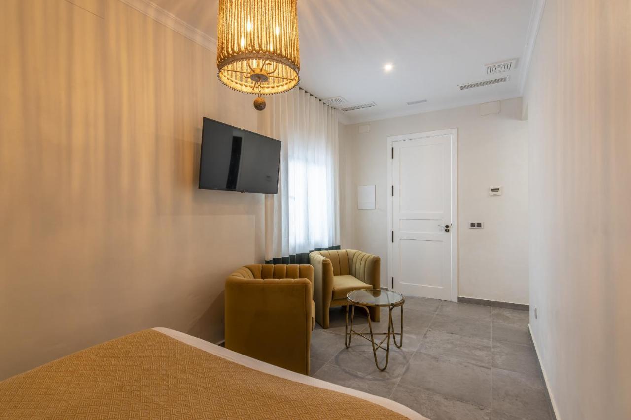 Trajano Premium Estudios By H Ayamonte Buitenkant foto
