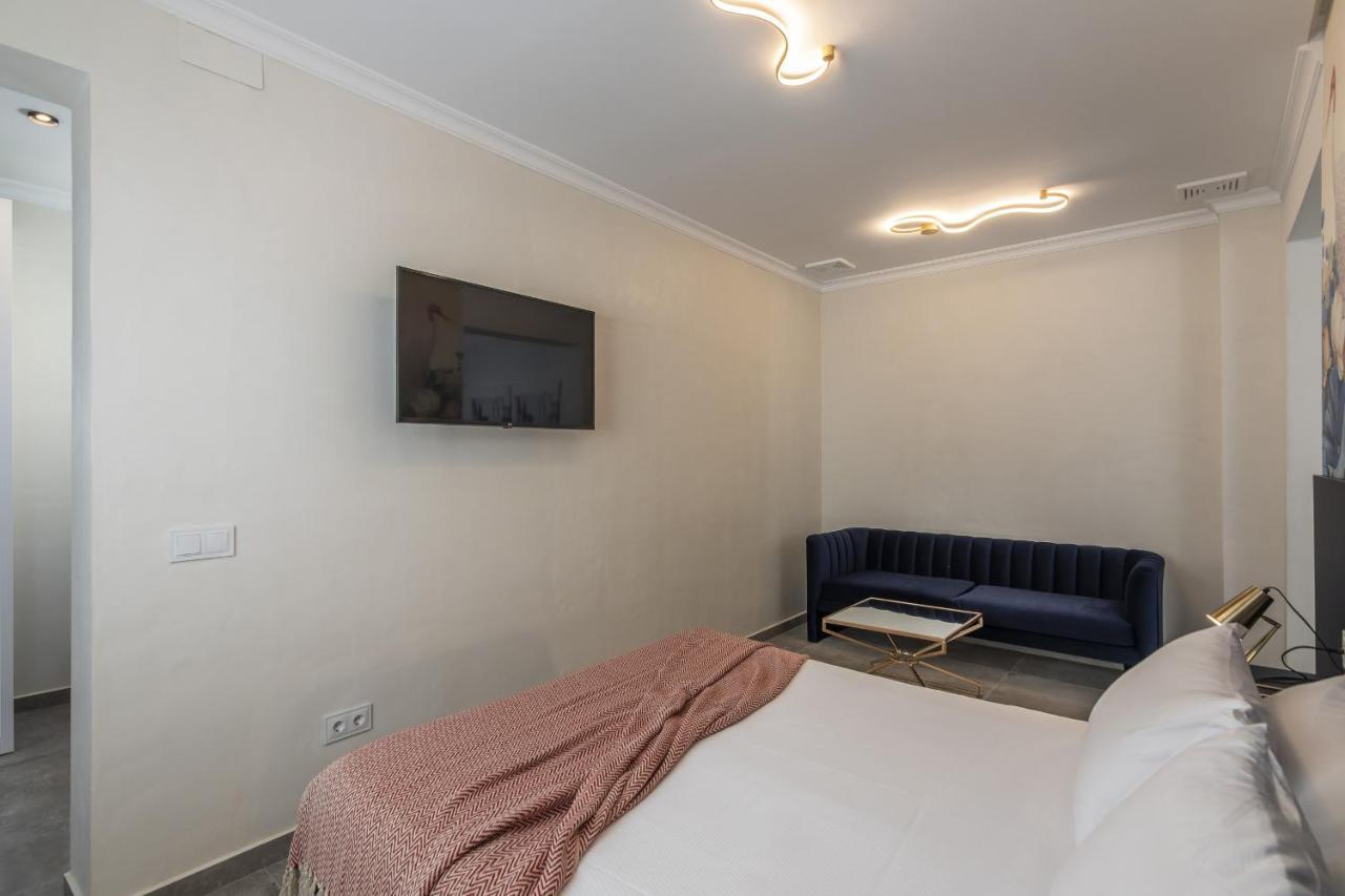 Trajano Premium Estudios By H Ayamonte Buitenkant foto