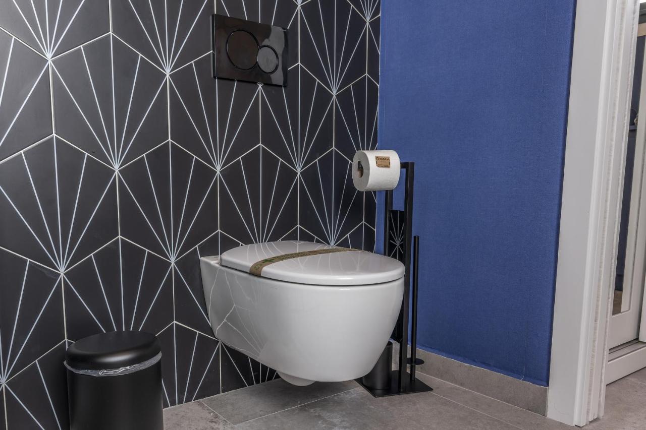 Trajano Premium Estudios By H Ayamonte Buitenkant foto